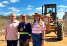 Prefeitura de Monteiro realiza patrolamento de várias ruas no loteamento Village Serrote